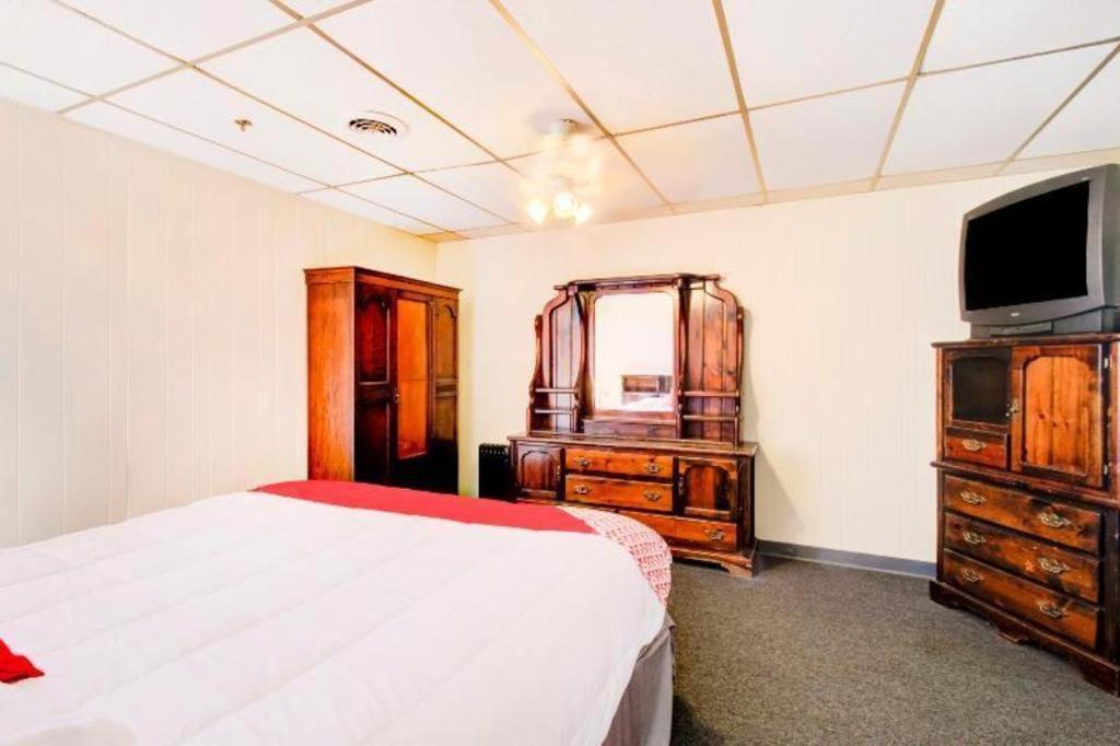 Oyo Hotel Drumright I-44 Ok ภายนอก รูปภาพ