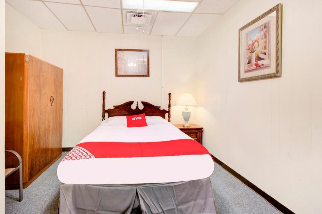 Oyo Hotel Drumright I-44 Ok ภายนอก รูปภาพ