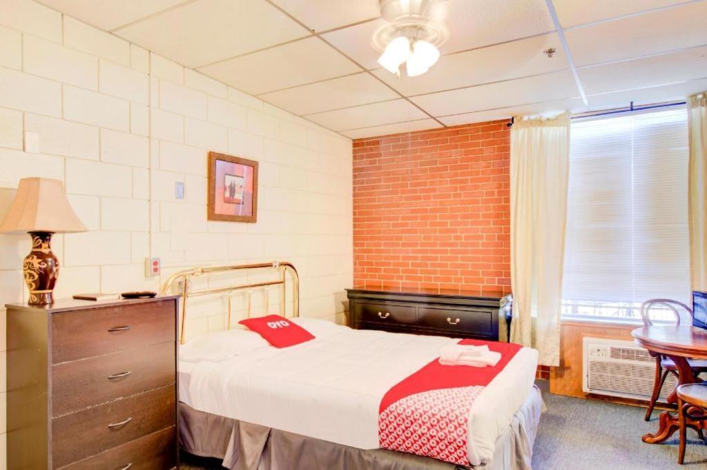 Oyo Hotel Drumright I-44 Ok ภายนอก รูปภาพ