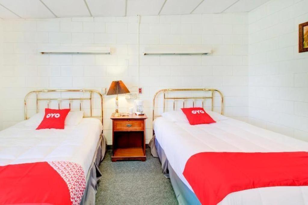 Oyo Hotel Drumright I-44 Ok ภายนอก รูปภาพ