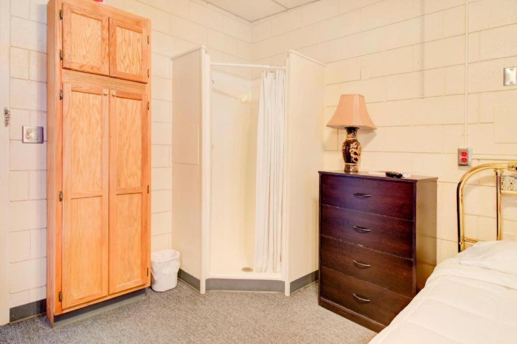 Oyo Hotel Drumright I-44 Ok ภายนอก รูปภาพ